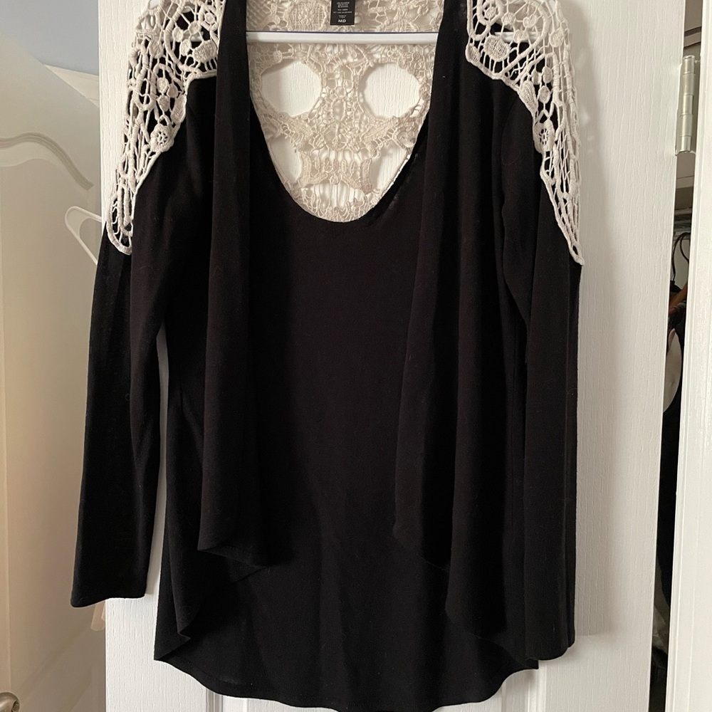 Open front cardigan with lace skull detail on back